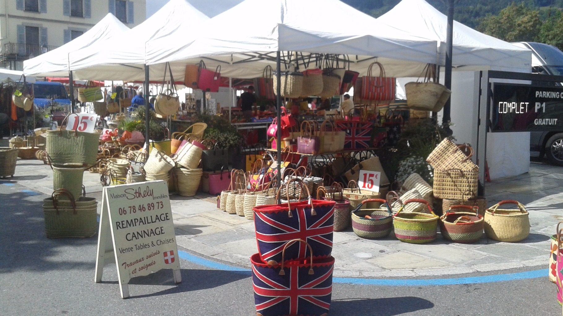 Maison Sthely 
Présent sur le marché de St gervais les bains tous les Jeudis matin !!
